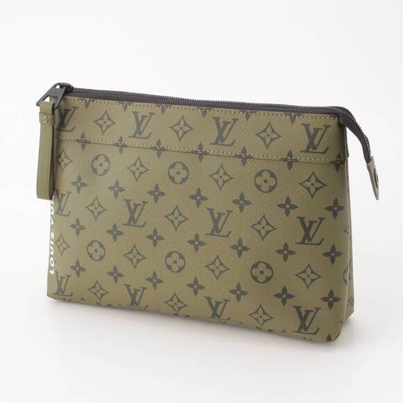 Louis Vuitton Handbags - Louis Vuitton Khaki Monogram Souple Clutch Bag Green Brown Pochette Voyage